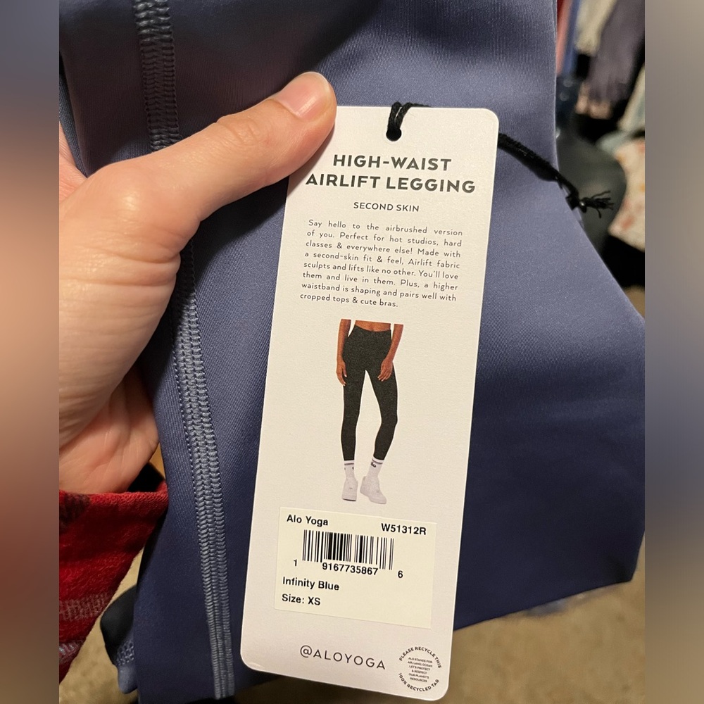 High waist air lift leggings by Alo Yoga. Infinity Blue